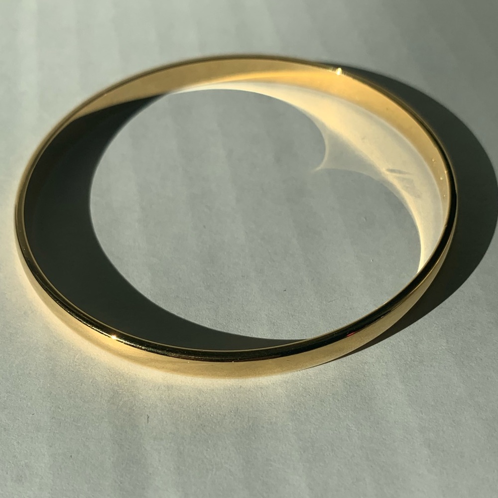 Classic Monet gold tone bracelet size L